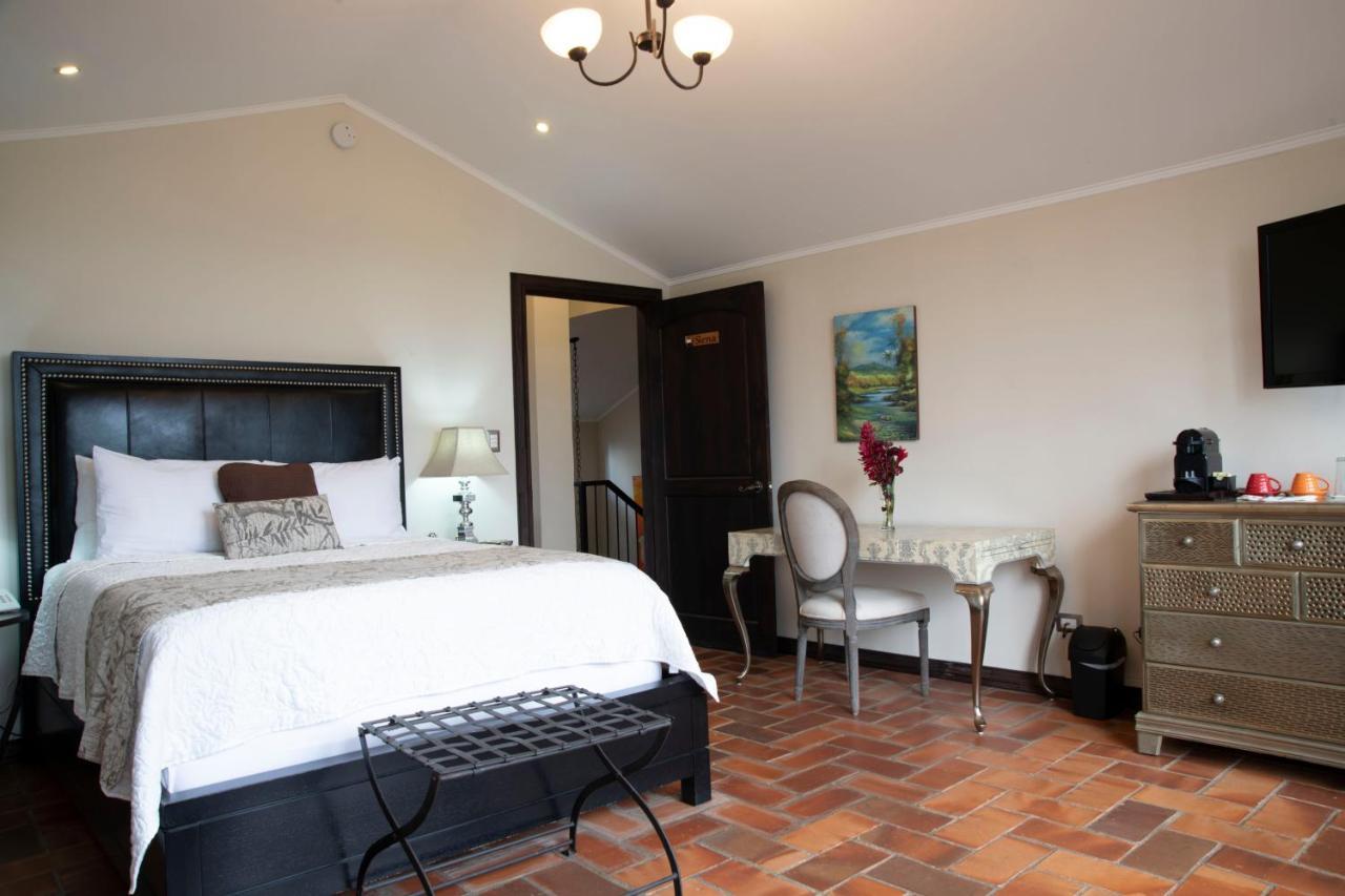 Hotel Boutique Villa Toscana Atenas Eksteriør bilde